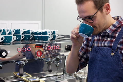 Aromas of caramel lead to flavours of plum jam and ripe black cherries. A syrupy mouthfeel and a rich, toffee sweetness creates a satisfying finish.