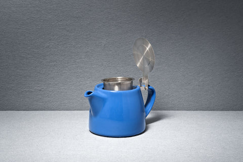 One of the most admired and commented-on items in our stores, this 500ml tea pot from For Life is beautiful, strong and available in a range of colours.